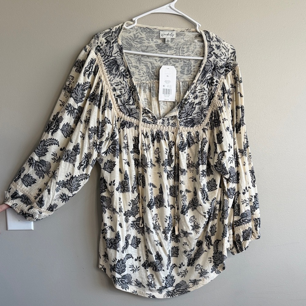 Wonderly Cream and Black Floral Blouse